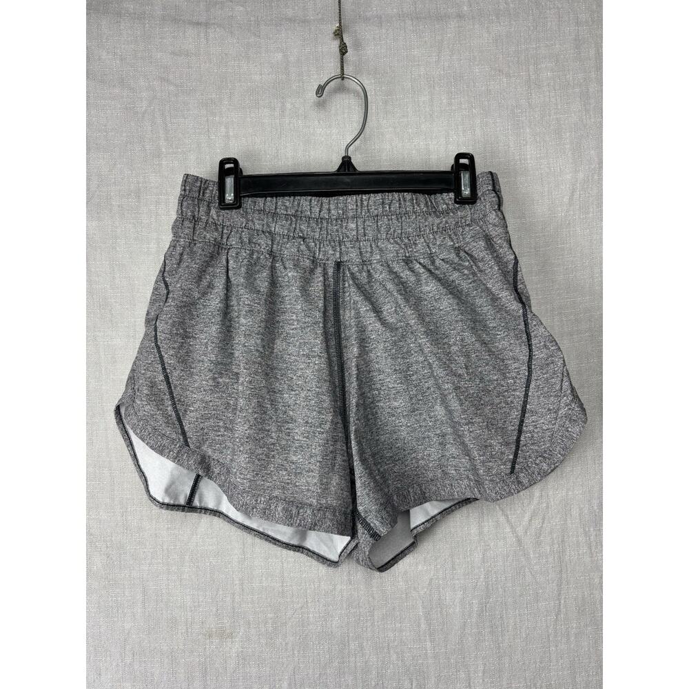 Lululemon Hotty Hot Short Gray size 6 running shorts elastic waistband pocket